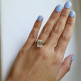 Emerald Solitaire | Clutch setting