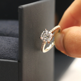 Round Brilliant Solitaire Pavé