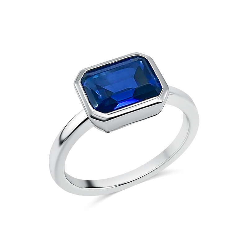 Sapphire Ring 2.20 Carats | Sapphire ring designs, Sapphire engagement ring  blue, White sapphire ring