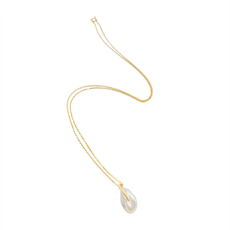 Flowing Curve Keshi Pearl Necklace & Earring Set