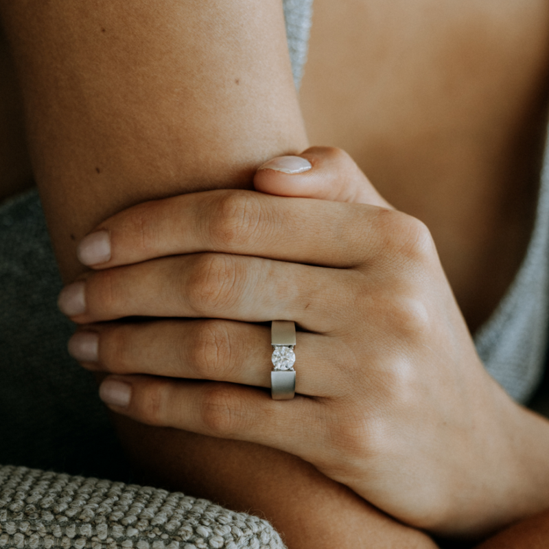 Tensional Ring Tension wedding ring 60 photos - Astyledwedding.com
